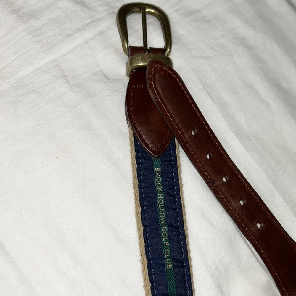 Brook Hollow Golf Club Belt. Size 35. Navy blue and green on canvas.